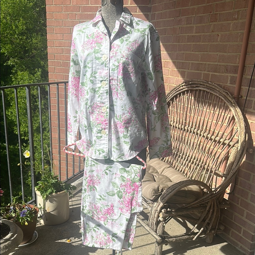 Chaps Pink Hydrangeas Floral Button-Up Top and Bottoms Pajamas Set